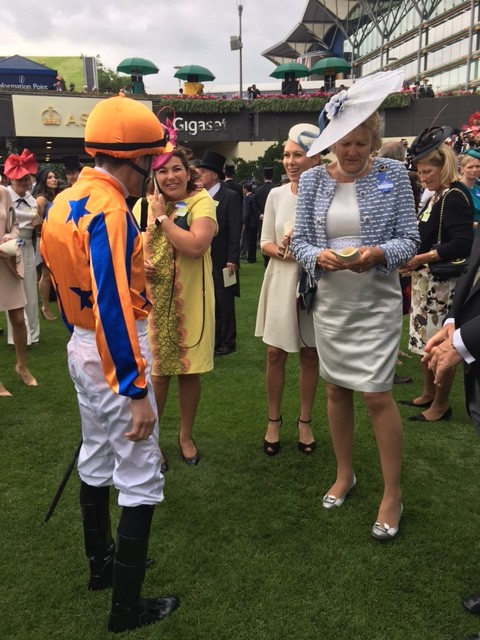 Ascot 11